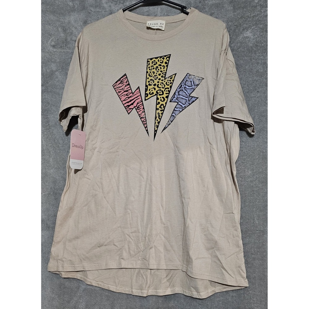 Dress Up Women's Graphic T-Shirt M NWT